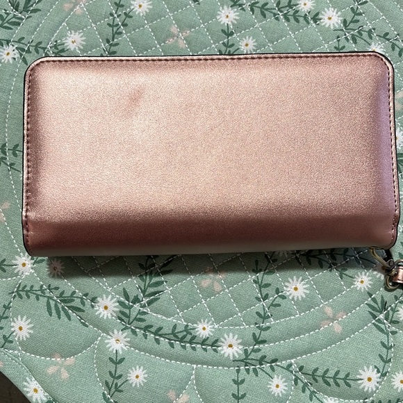 Travelambo women’s Rfid wallet. - Picture 2 of 9